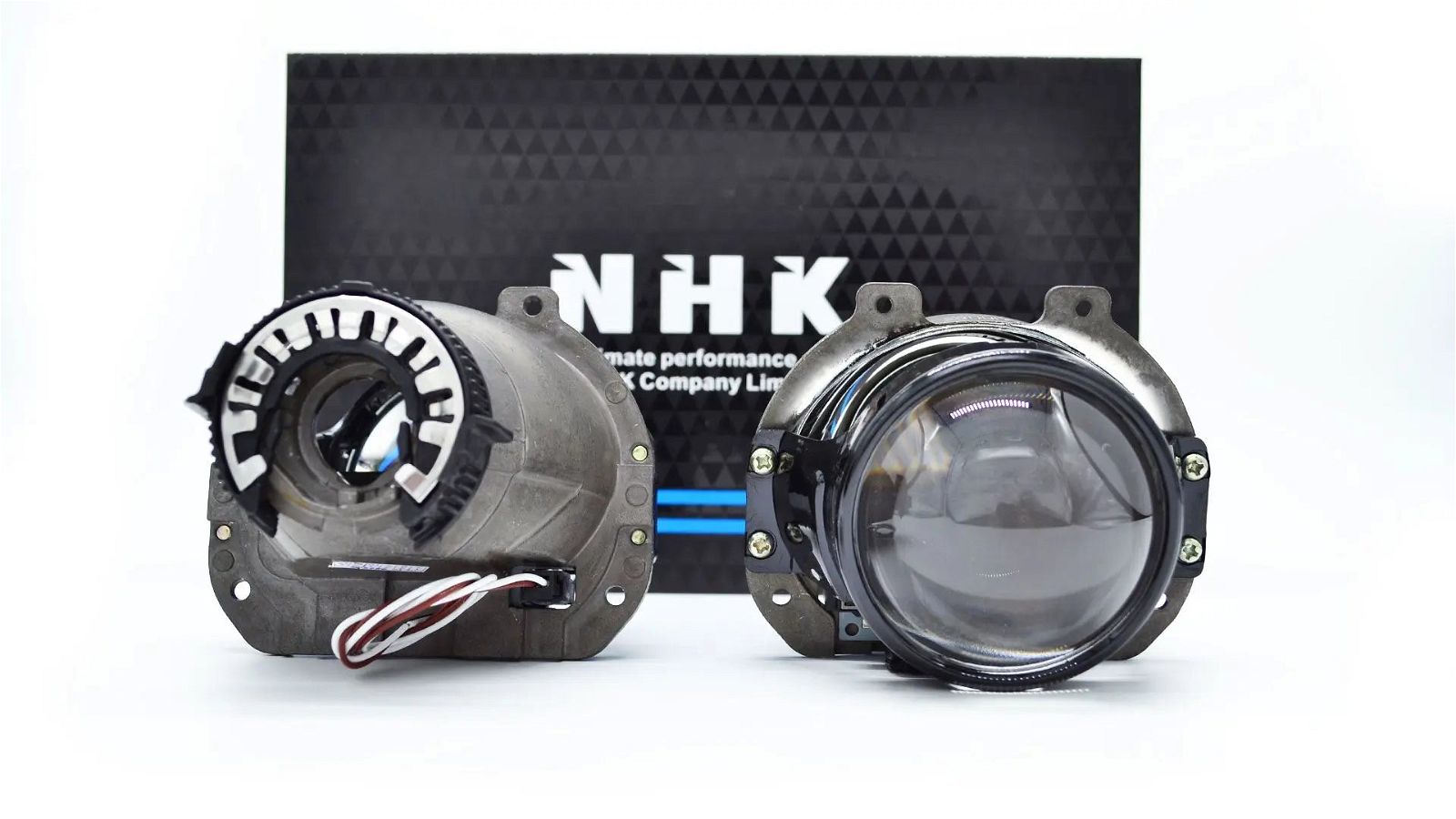 BI-XENON: NHK 4TL-R (Sett) - Lyshelten.no