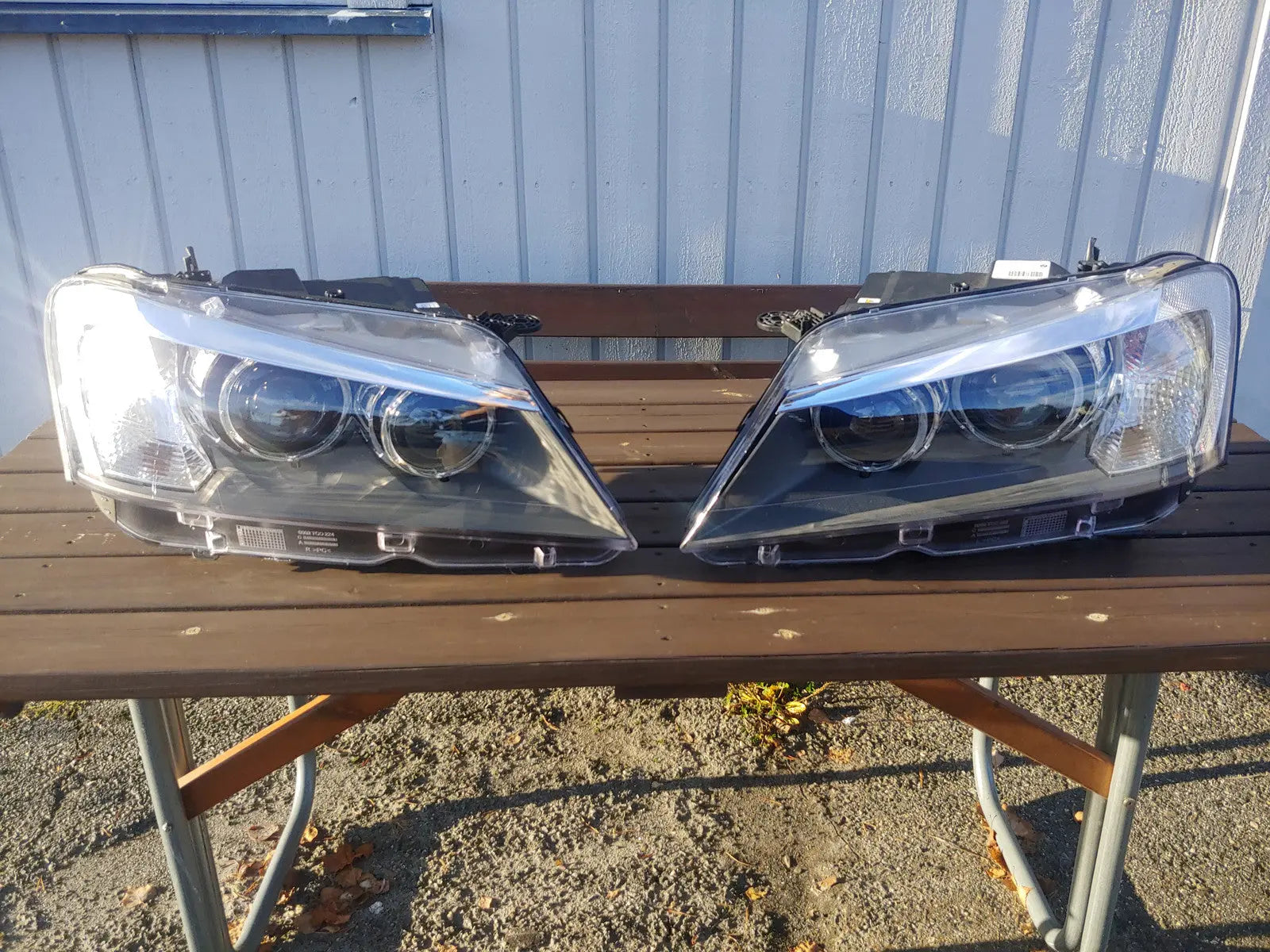 BMW X3 F25 Pre-Facelift 2010-2014 frontlykt-glass (Sett) - Lyshelten.no