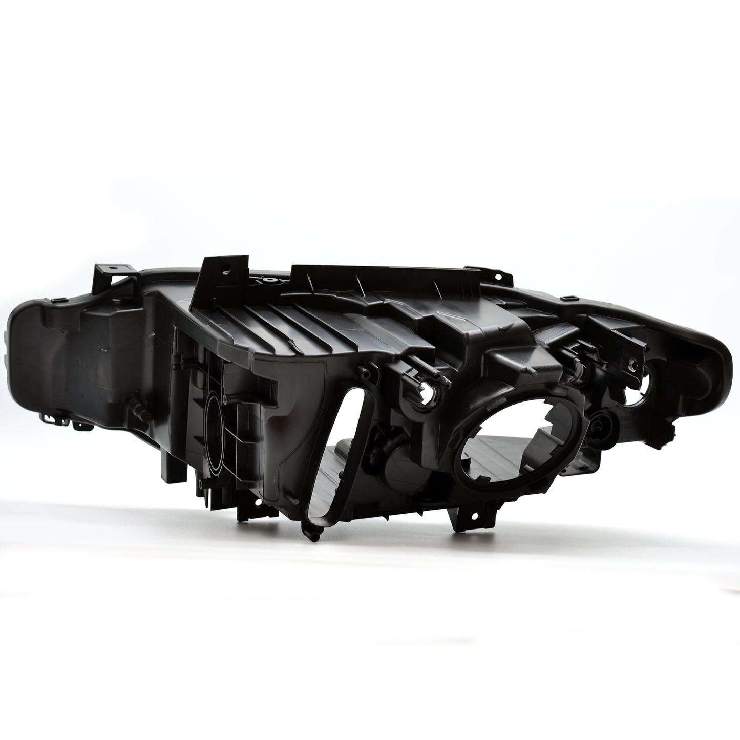 BMW F30 / F31 2011-2015 frontlykt - hus (uten adaptive kjørelys)