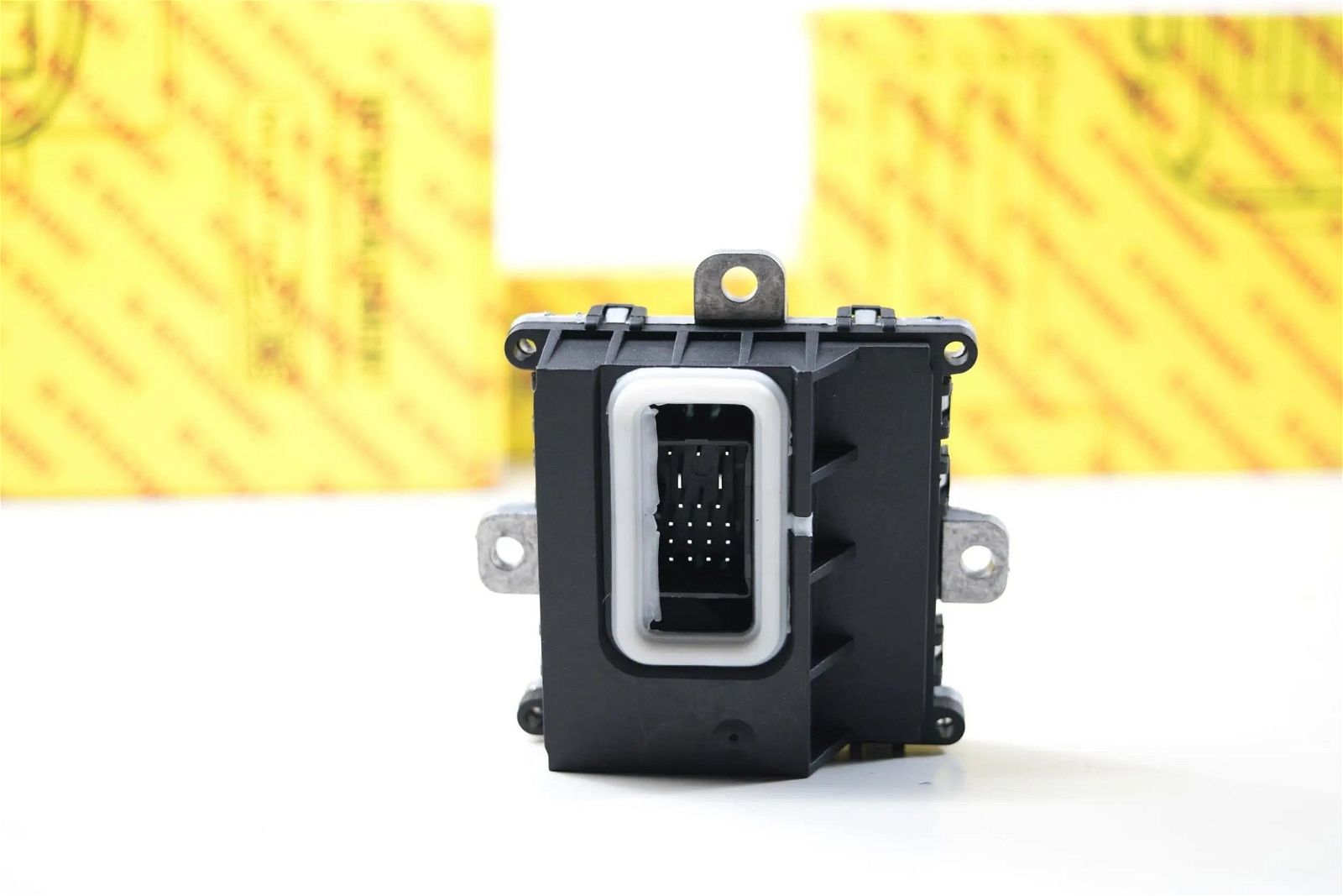 BMW Adaptive kjørelys modul for E46 E90 E60 E66 - Lyshelten.no
