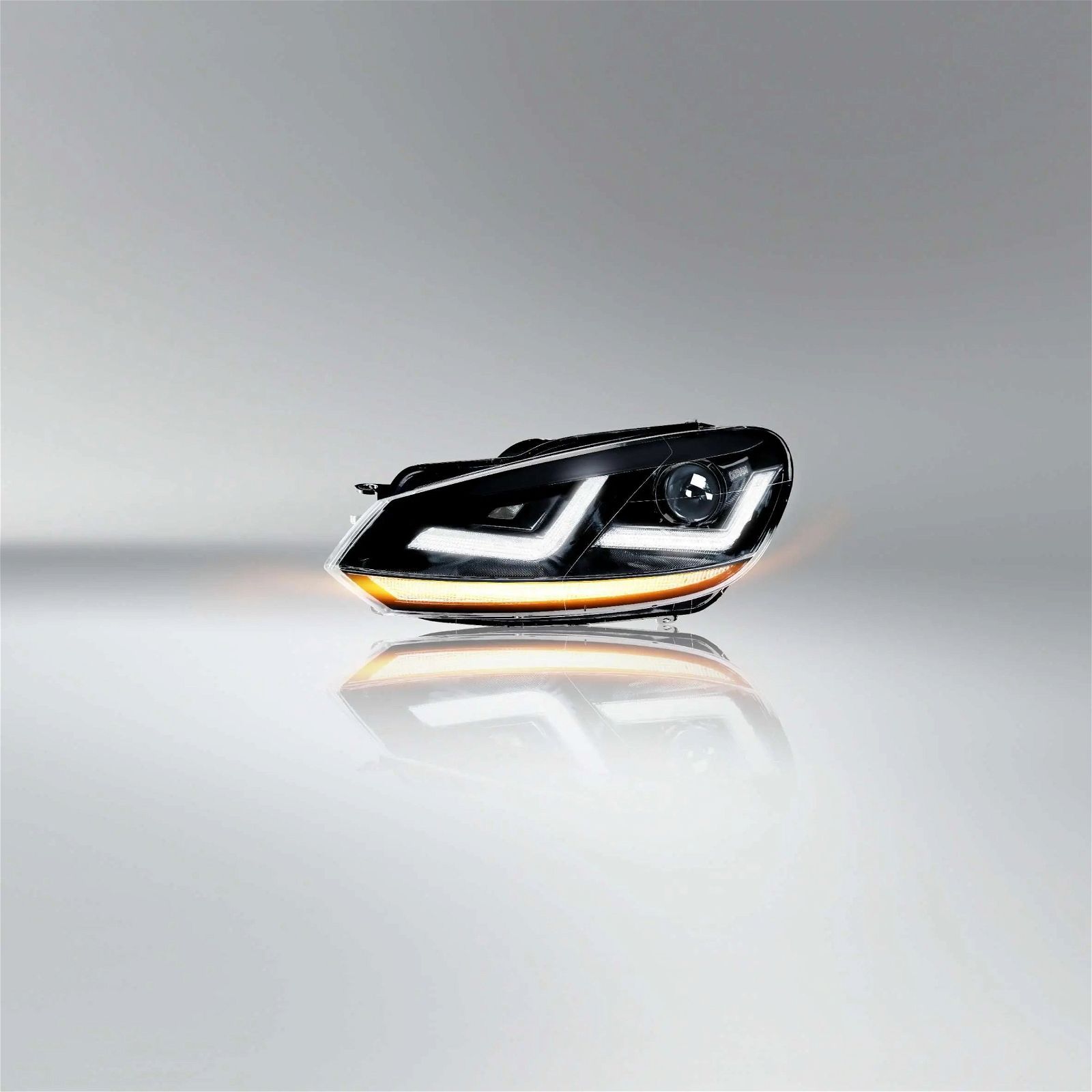 OSRAM LEDriving XENARC frontlykter GTI, Black og Chrome Edition erstatning for halogen (Bestillingsvare) - Lyshelten.no