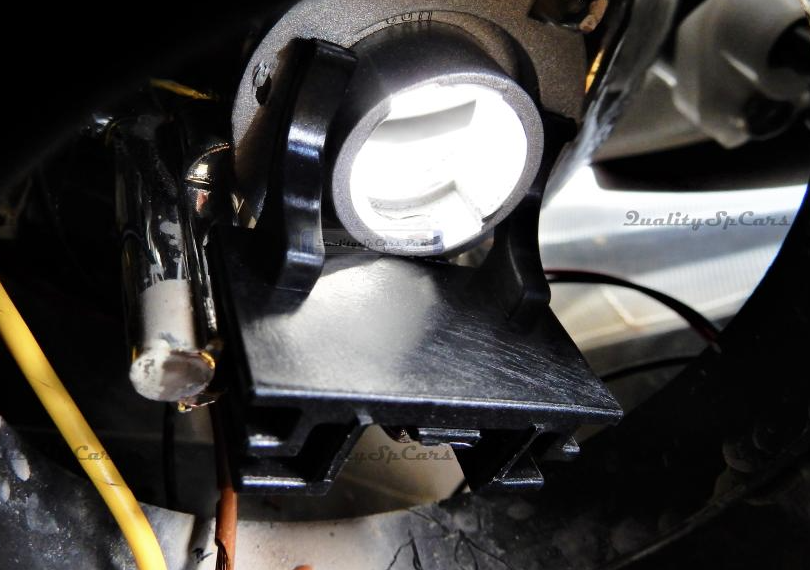 LED / Xenon Pæresokkel adapter fjernlys til Peugeot Expert 3 og andre - Lyshelten.no